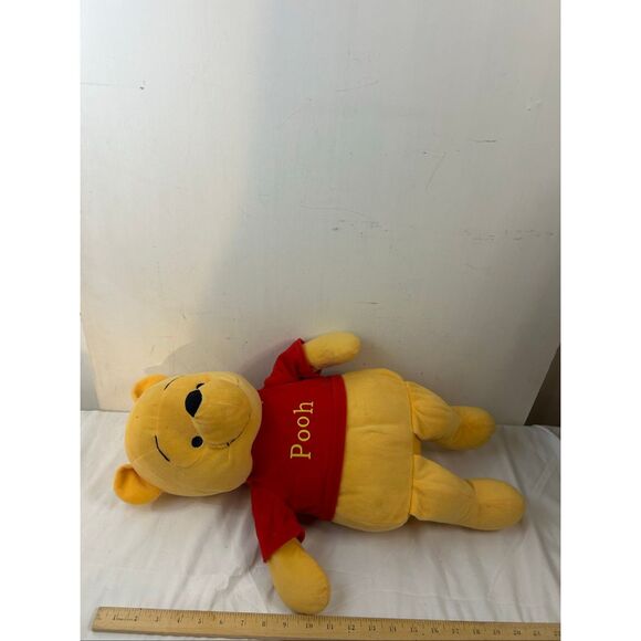 Disney 23" Winnie Pooh Bear large - Picture 3 of 5